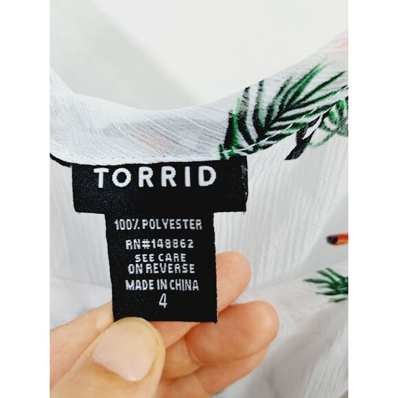 Torrid Women's White Sheer Tucan Print Tank Blouse In Size 4X - Picture 5 of 5